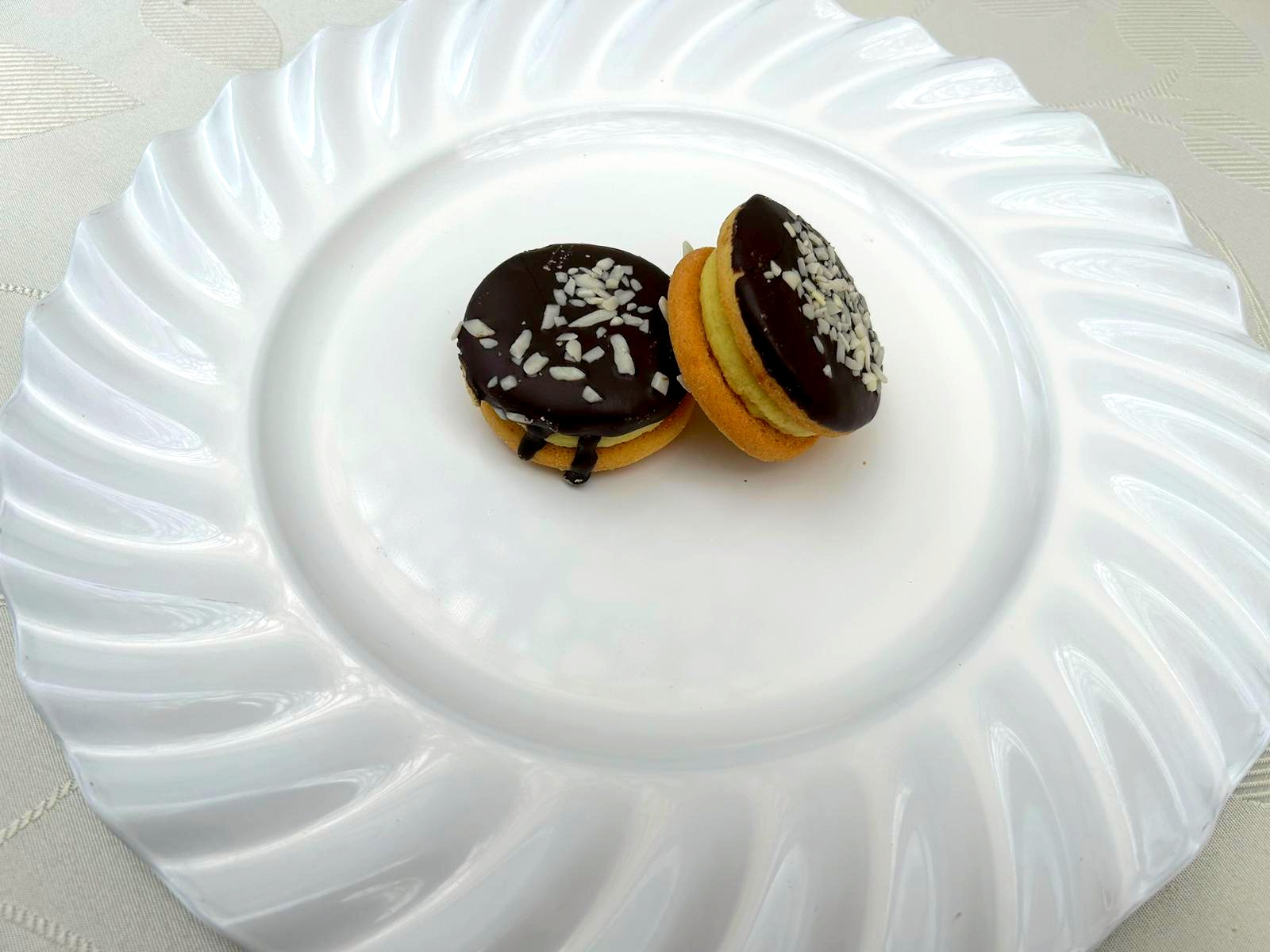 Pasticcini di mandorla Imbottiti Kg. 1